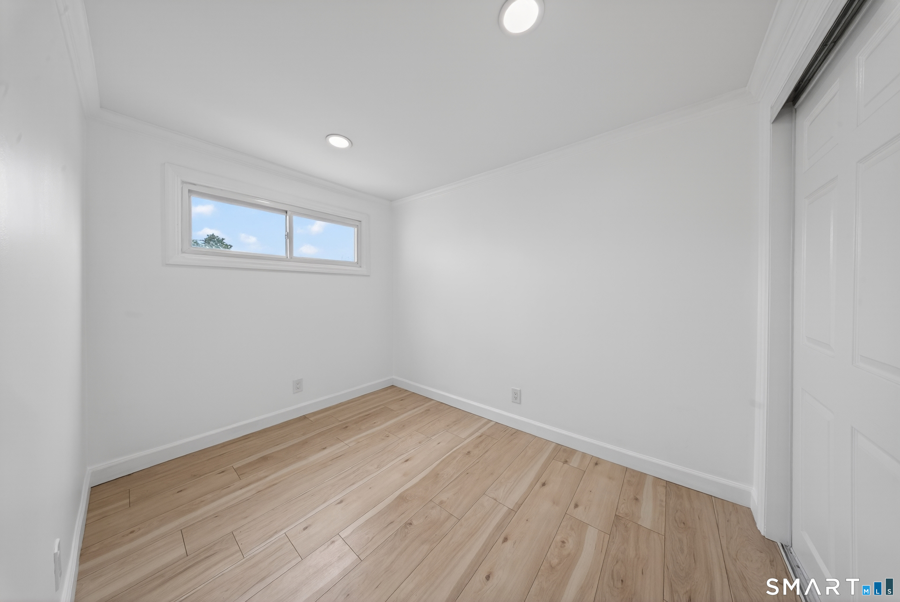 207 Hillcrest Road