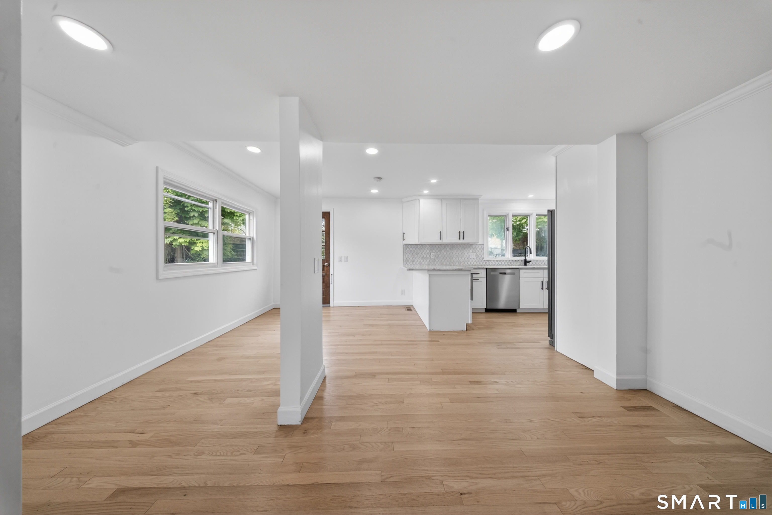 207 Hillcrest Road