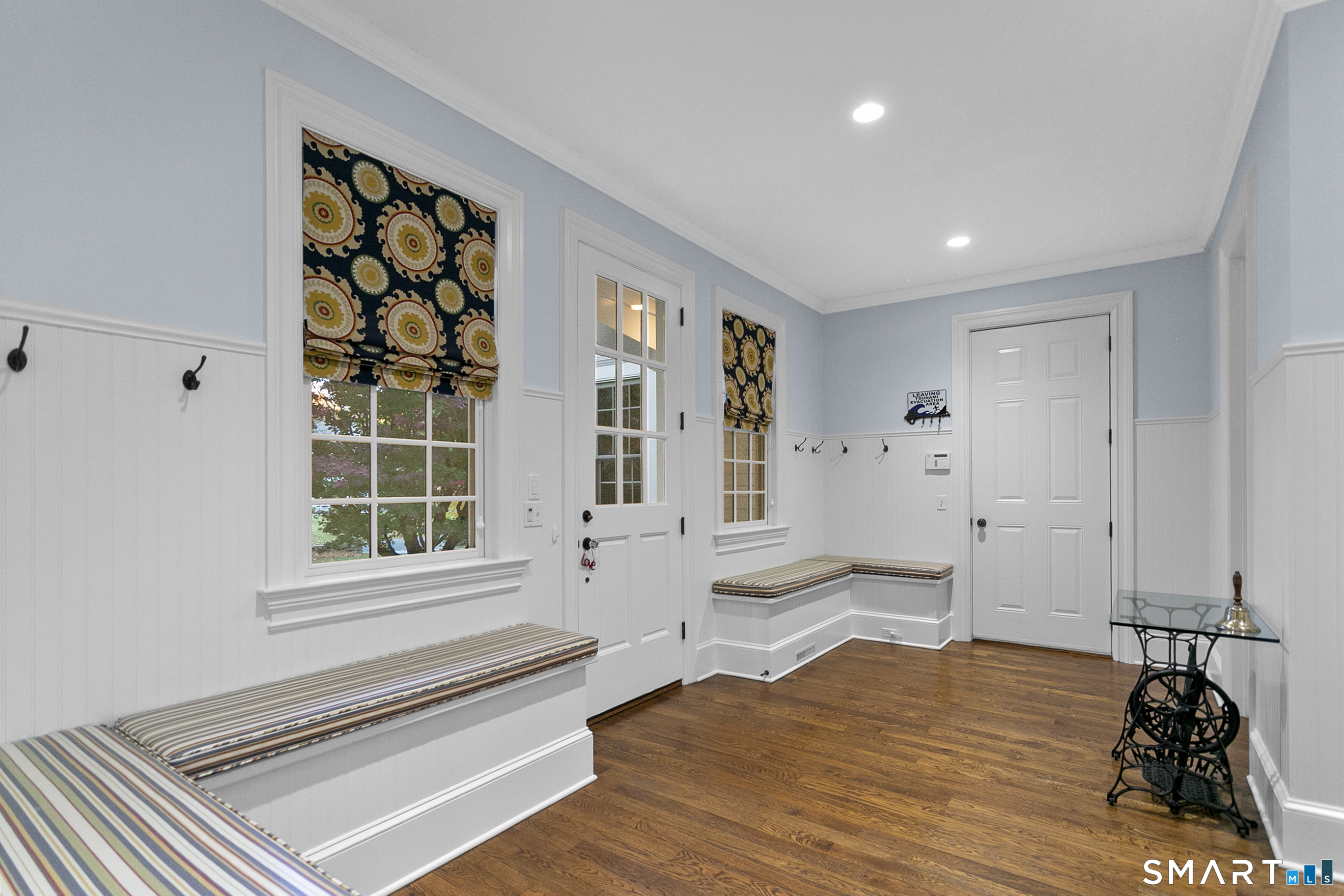 13 Rockyfield Road