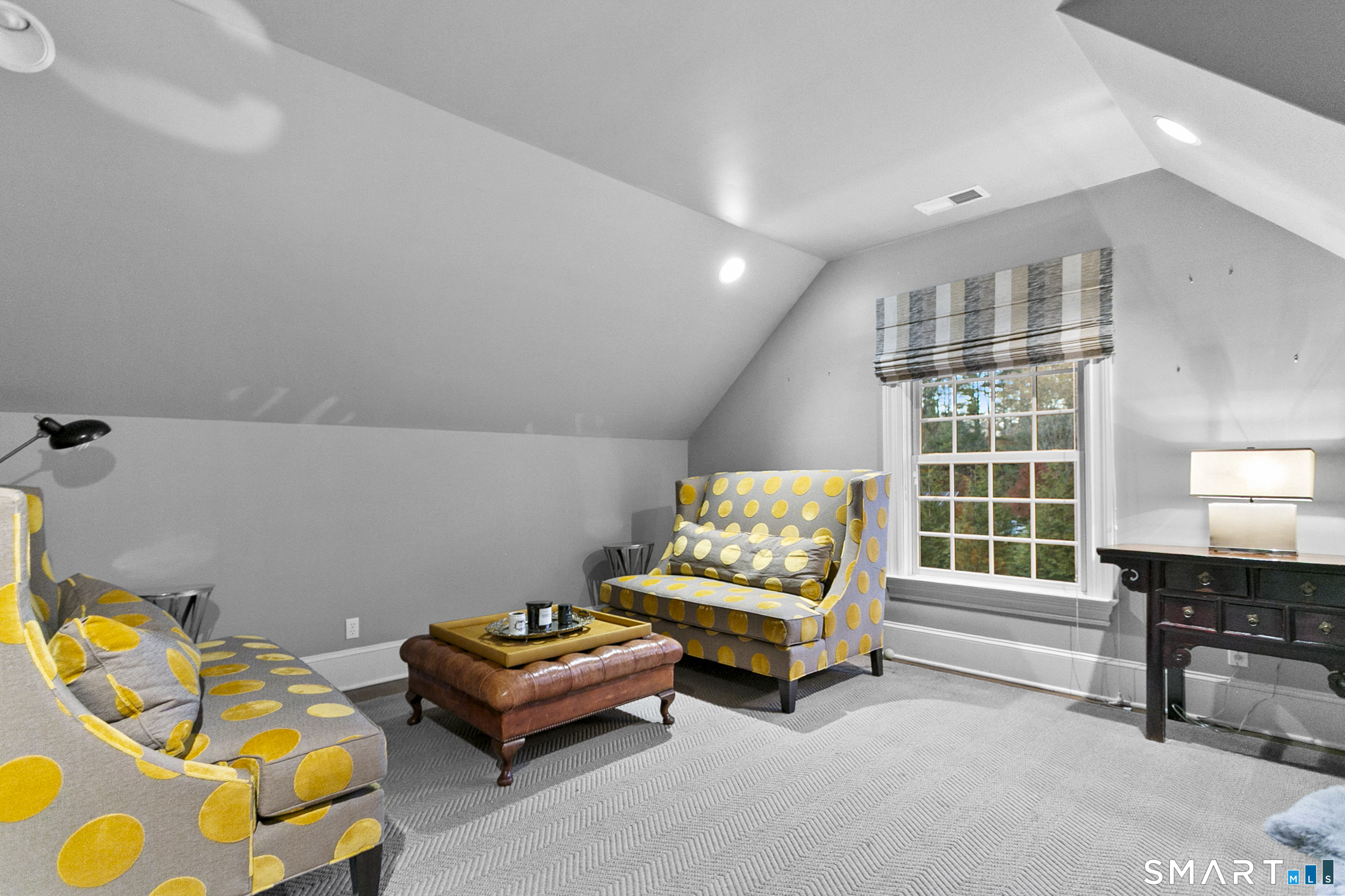 13 Rockyfield Road