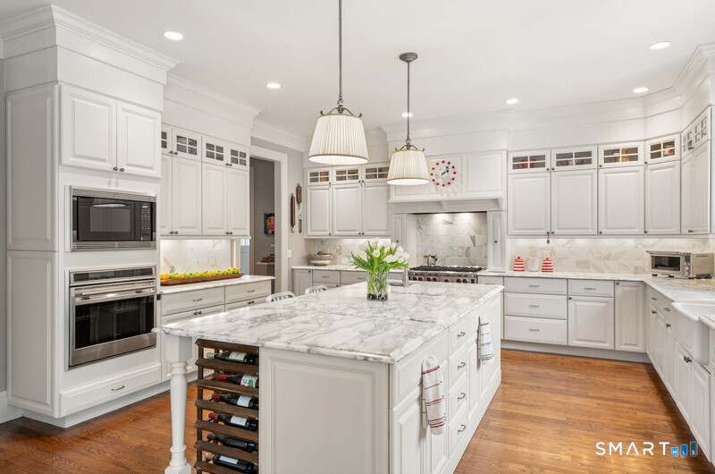 13 Rockyfield Road