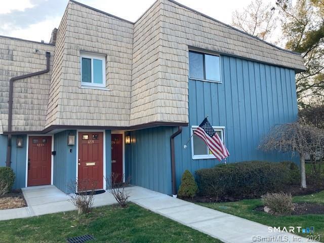 1223 Stratfield Road 1223