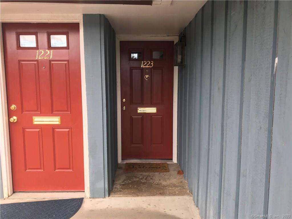 1223 Stratfield Road 1223