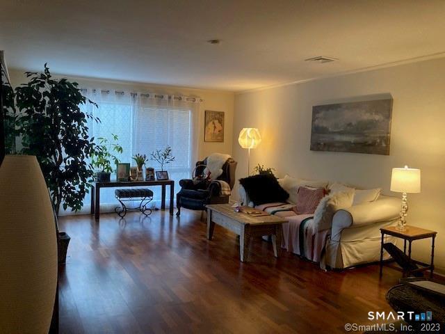 1223 Stratfield Road 1223