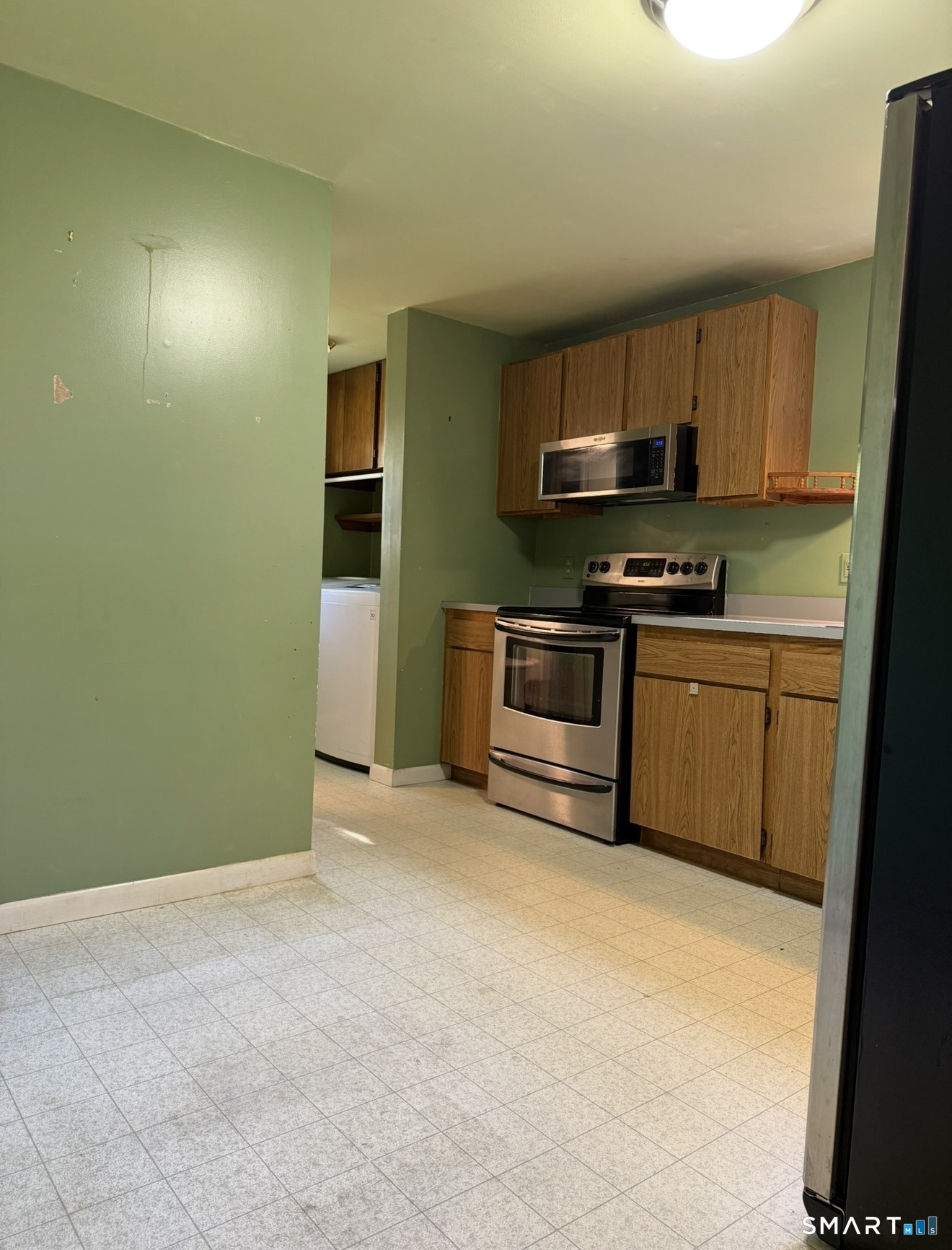 46 Knorr Avenue