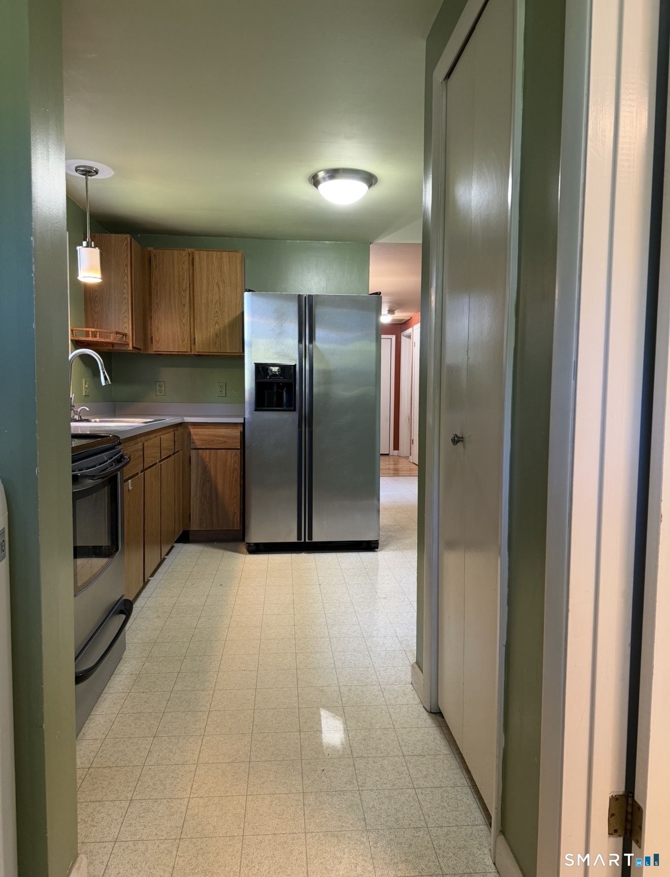 46 Knorr Avenue