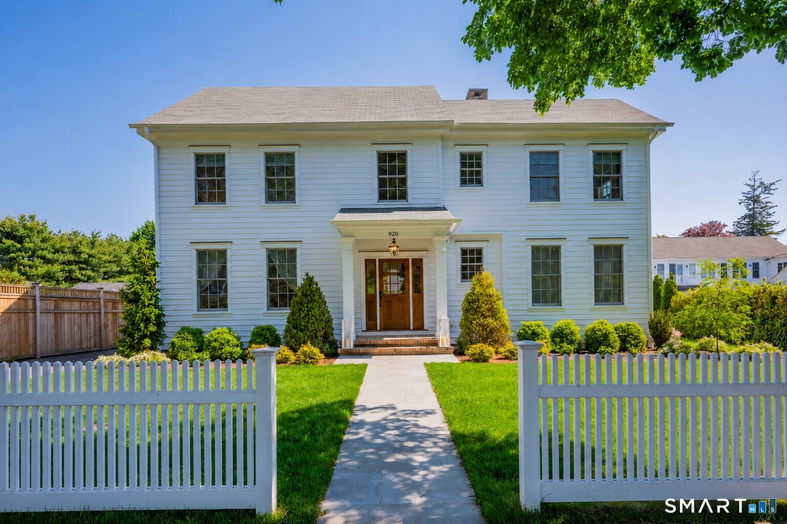 920 Old Post Road