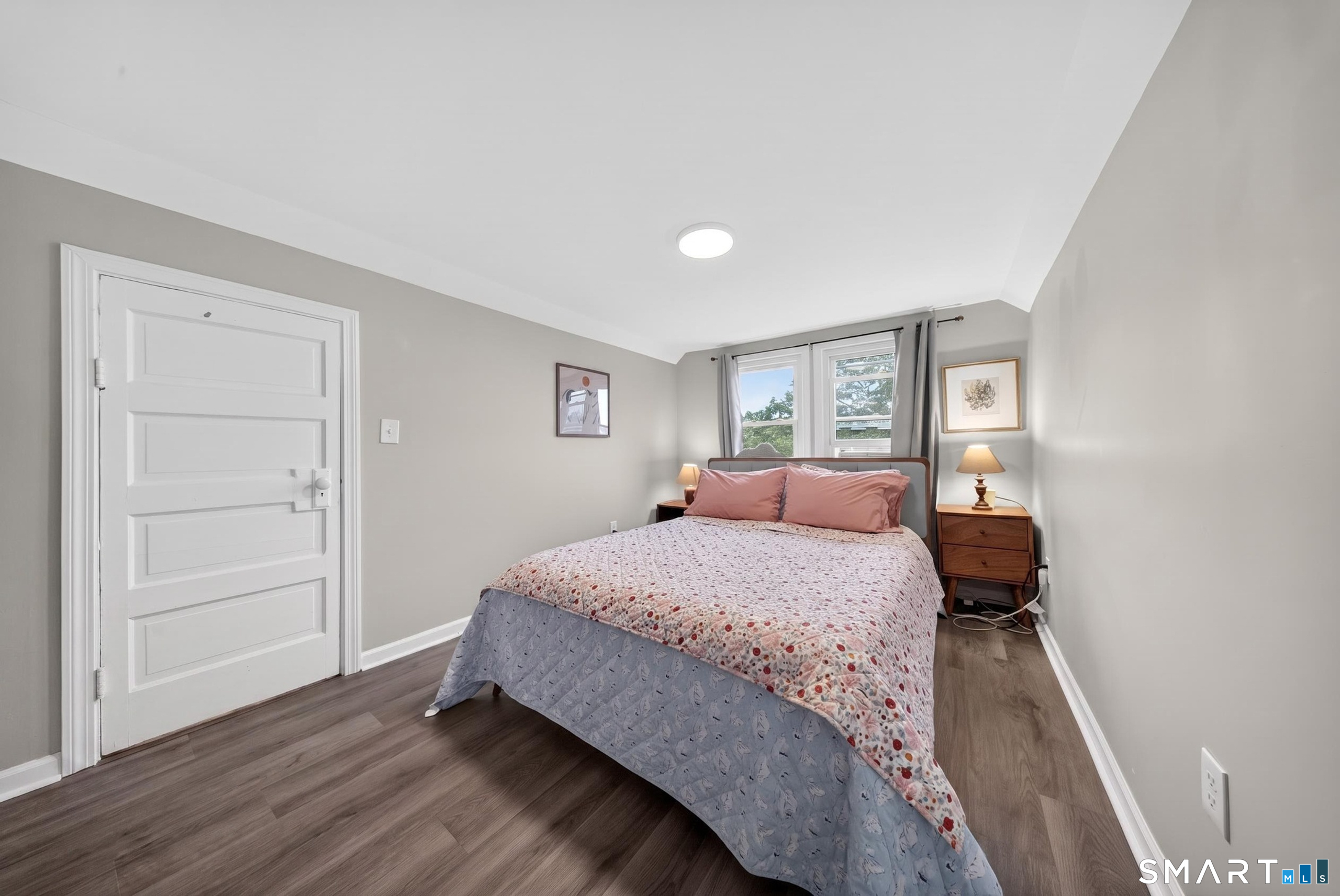 241 Old Stratfield Road