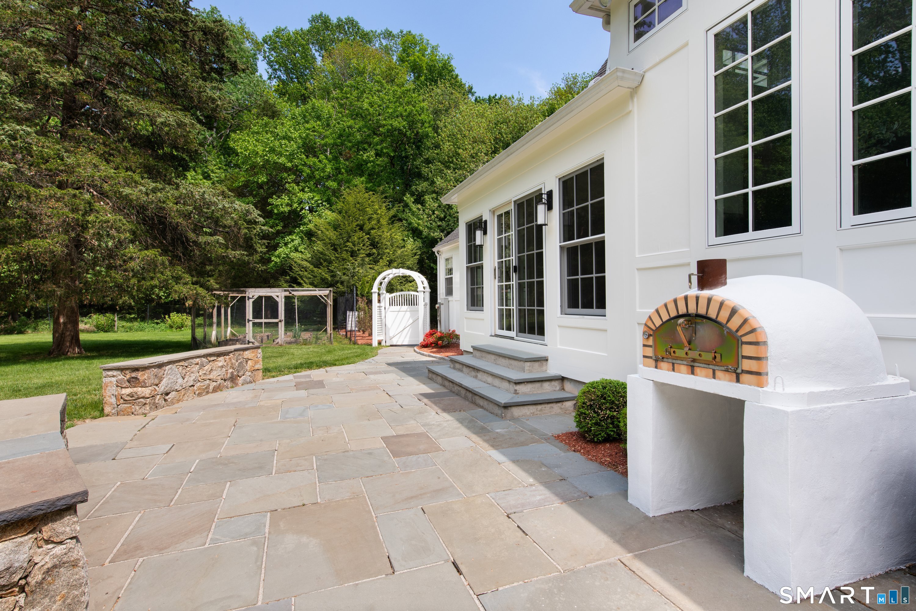 16 Pilgrim Lane
