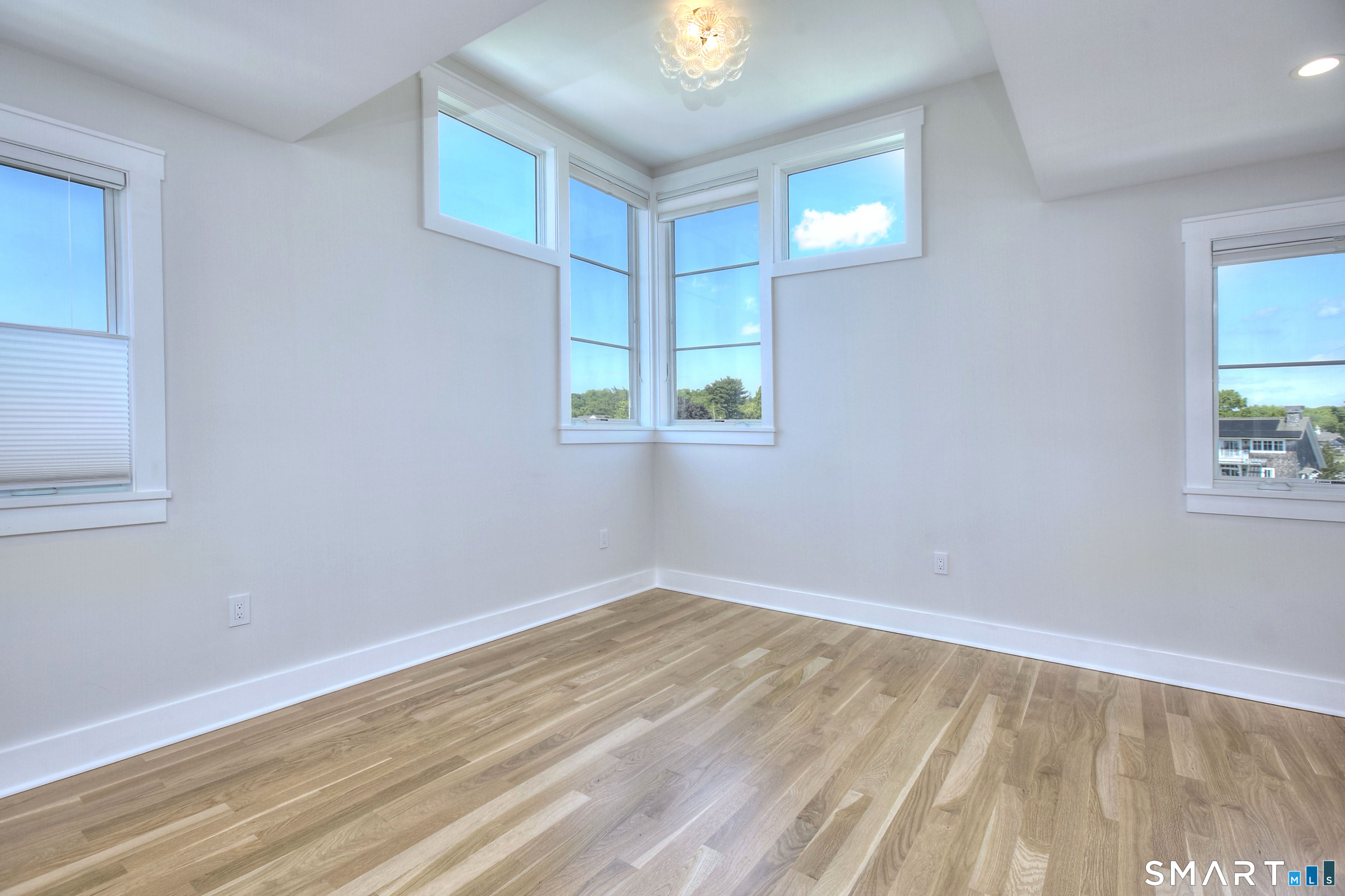 6 Plover Lane