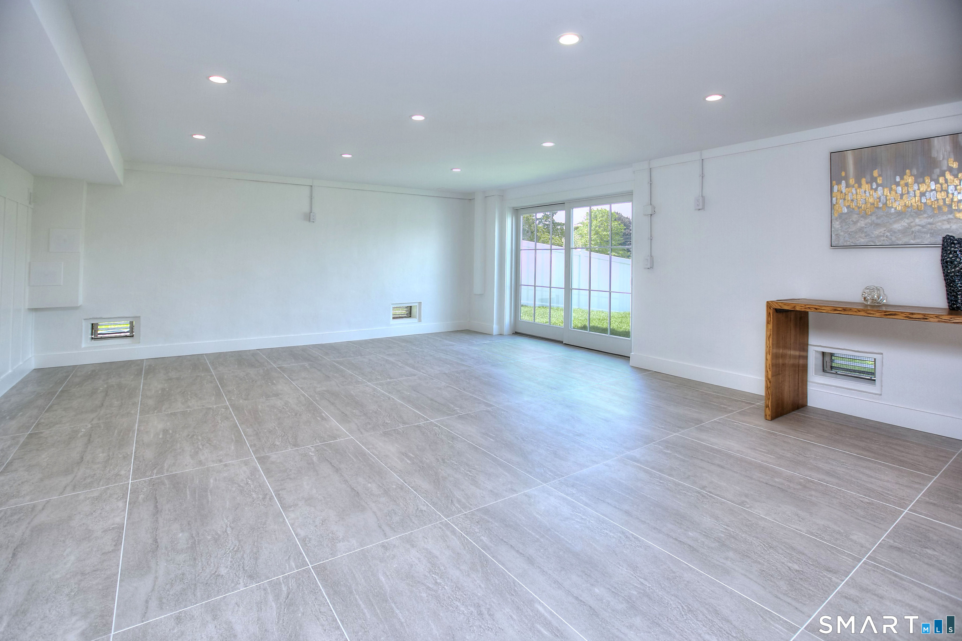 6 Plover Lane