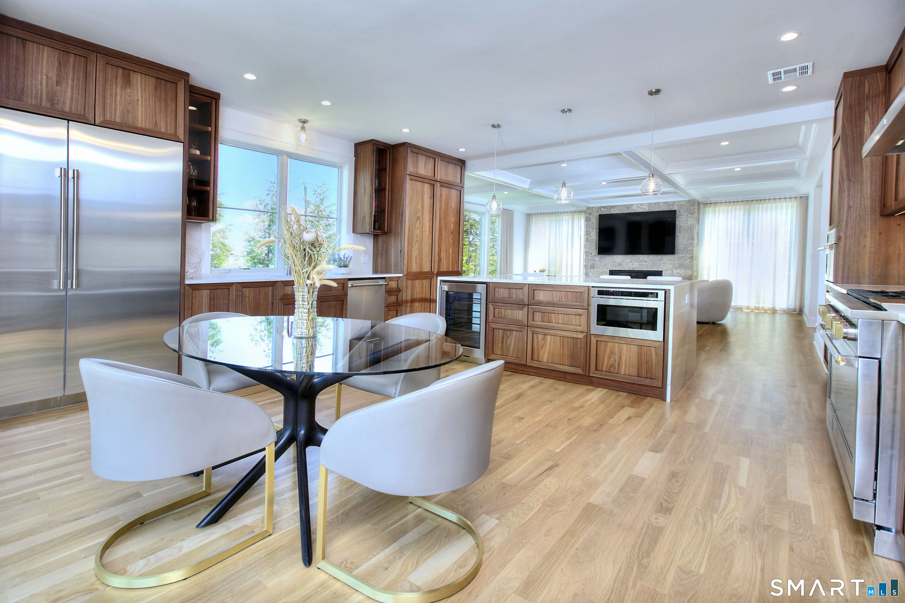 6 Plover Lane