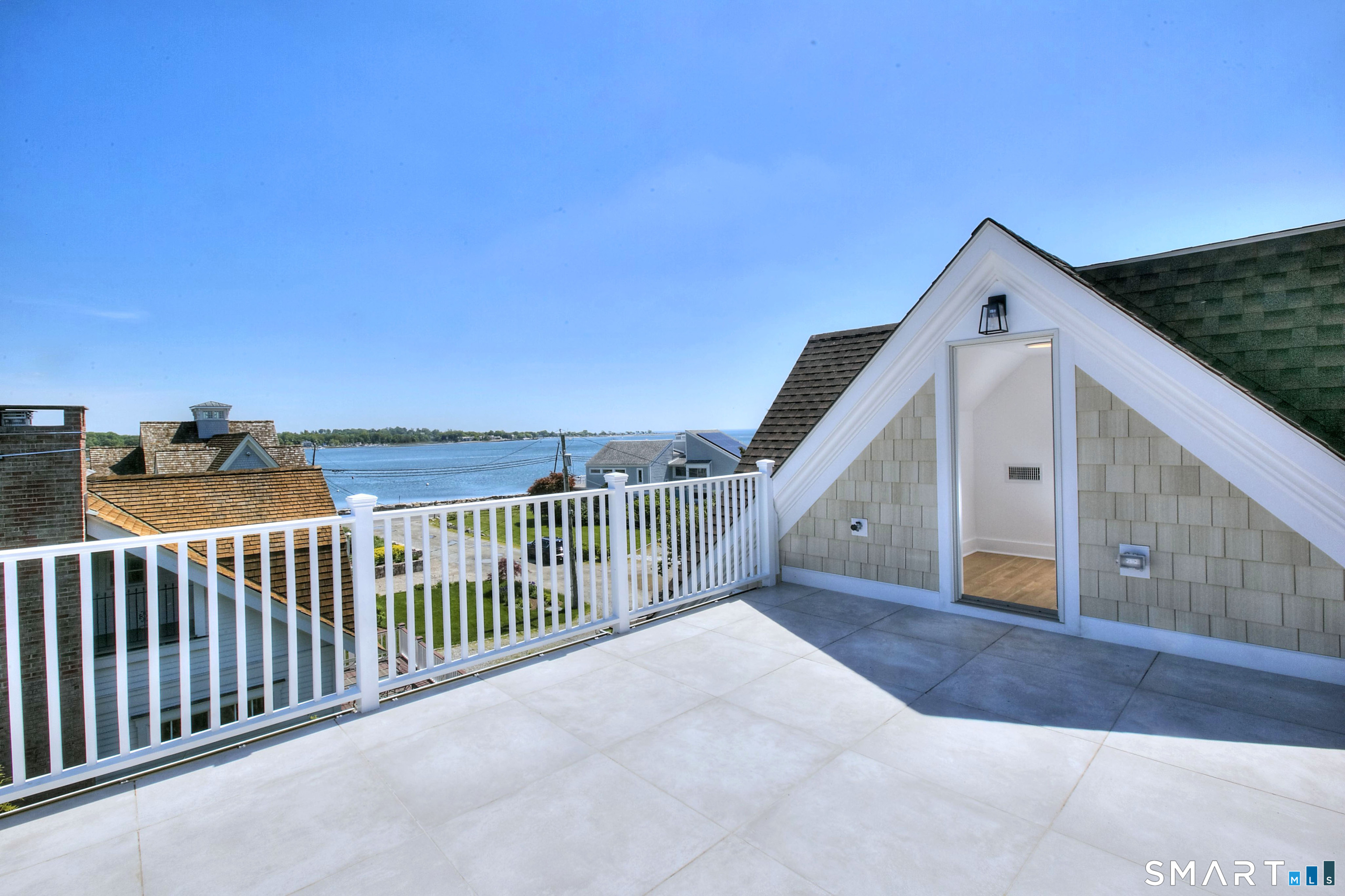 6 Plover Lane