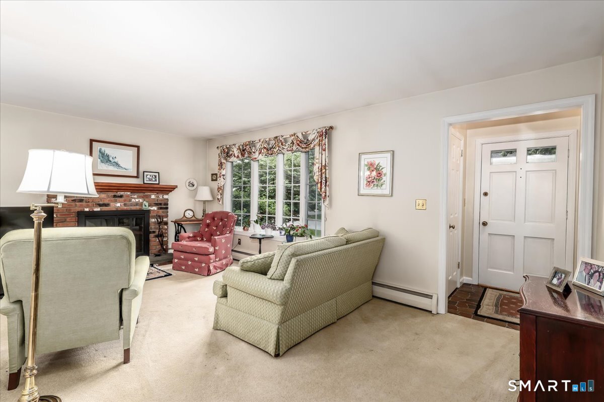 75 Centerbrook Road