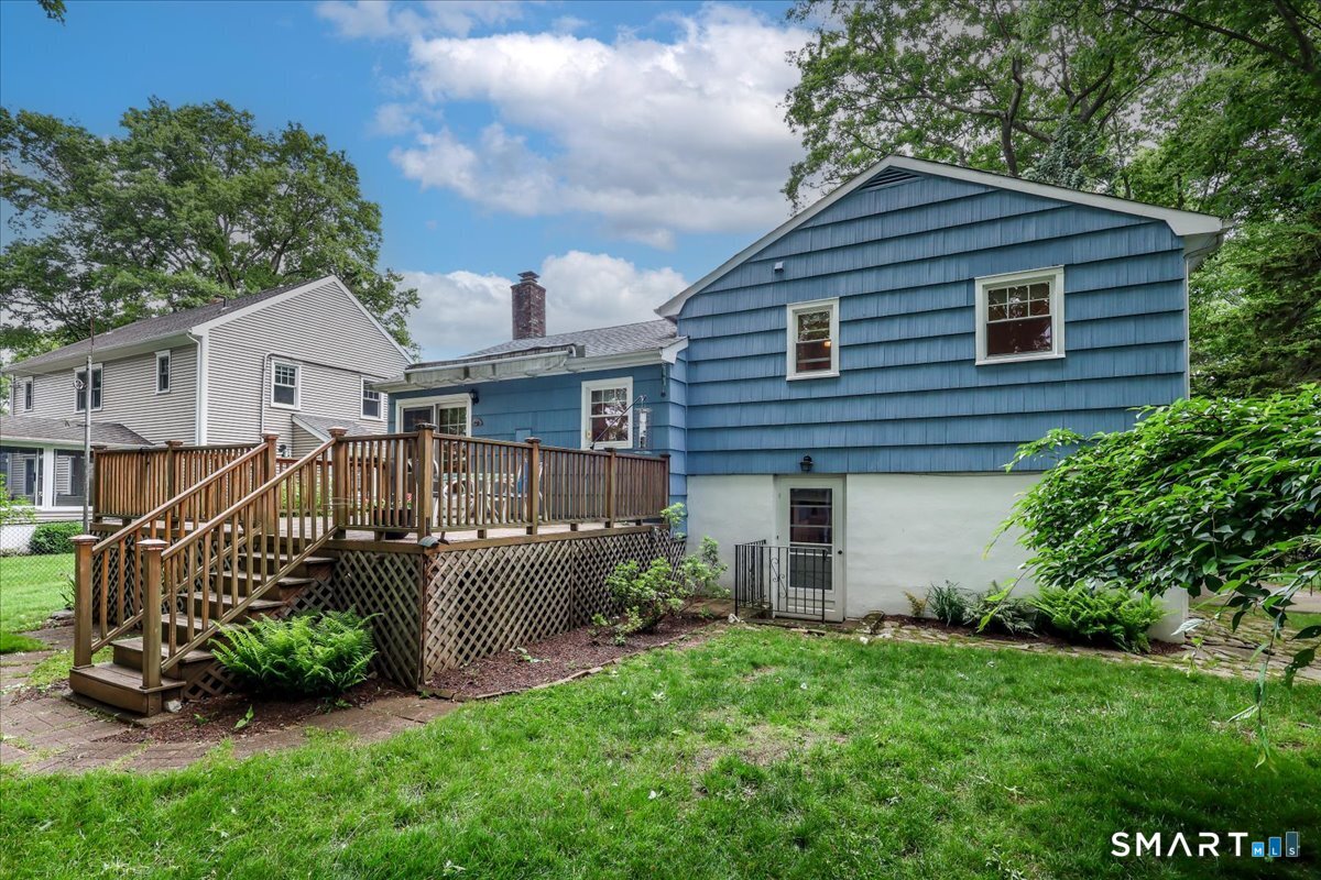 75 Centerbrook Road
