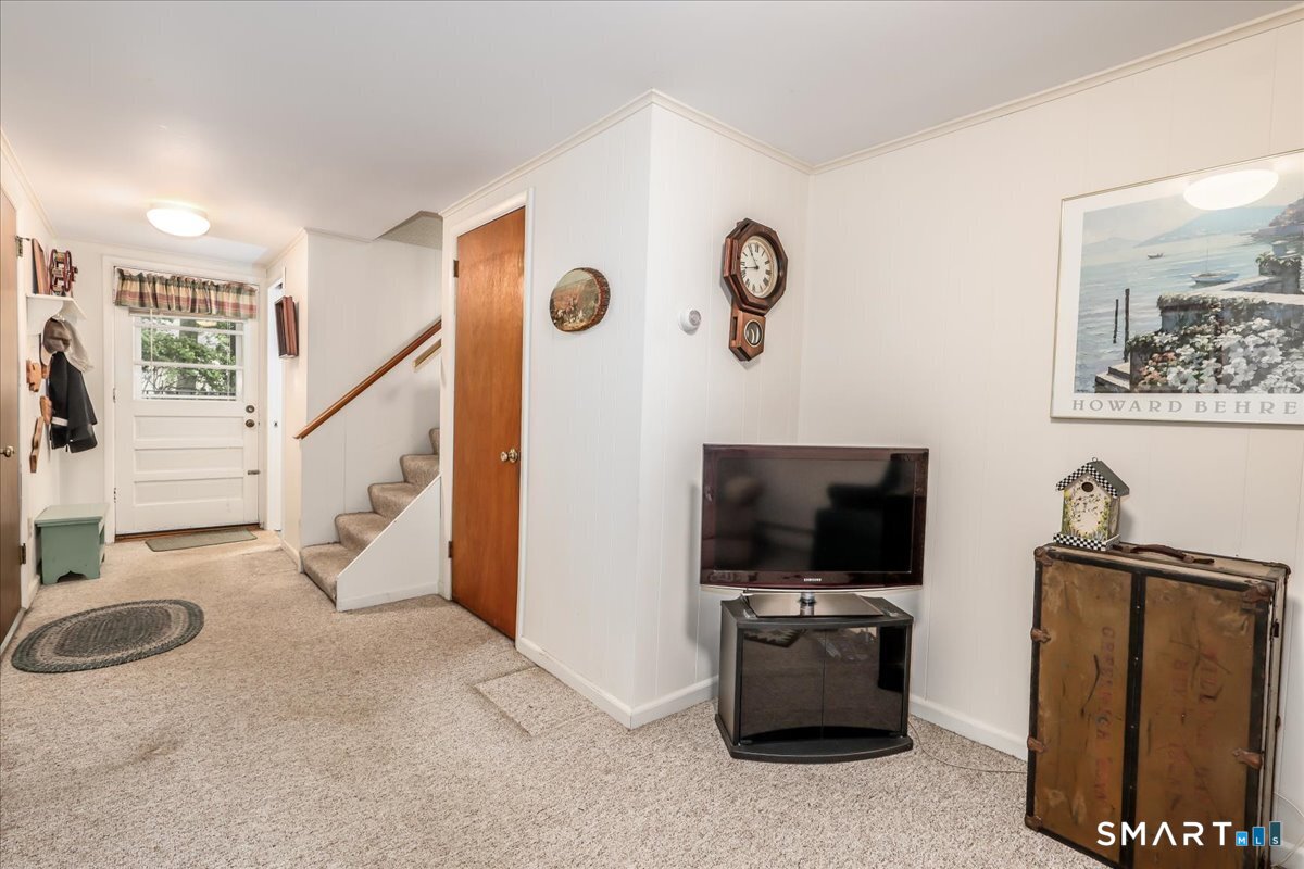 75 Centerbrook Road