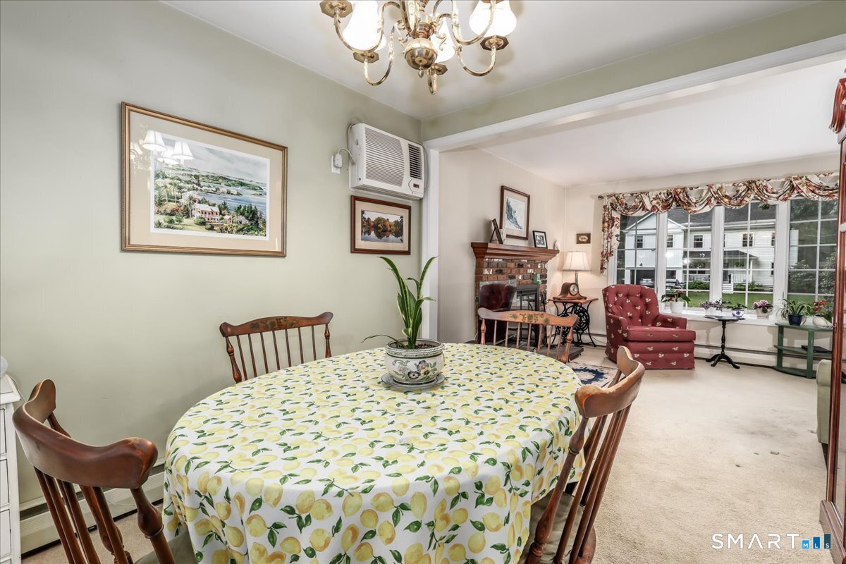 75 Centerbrook Road