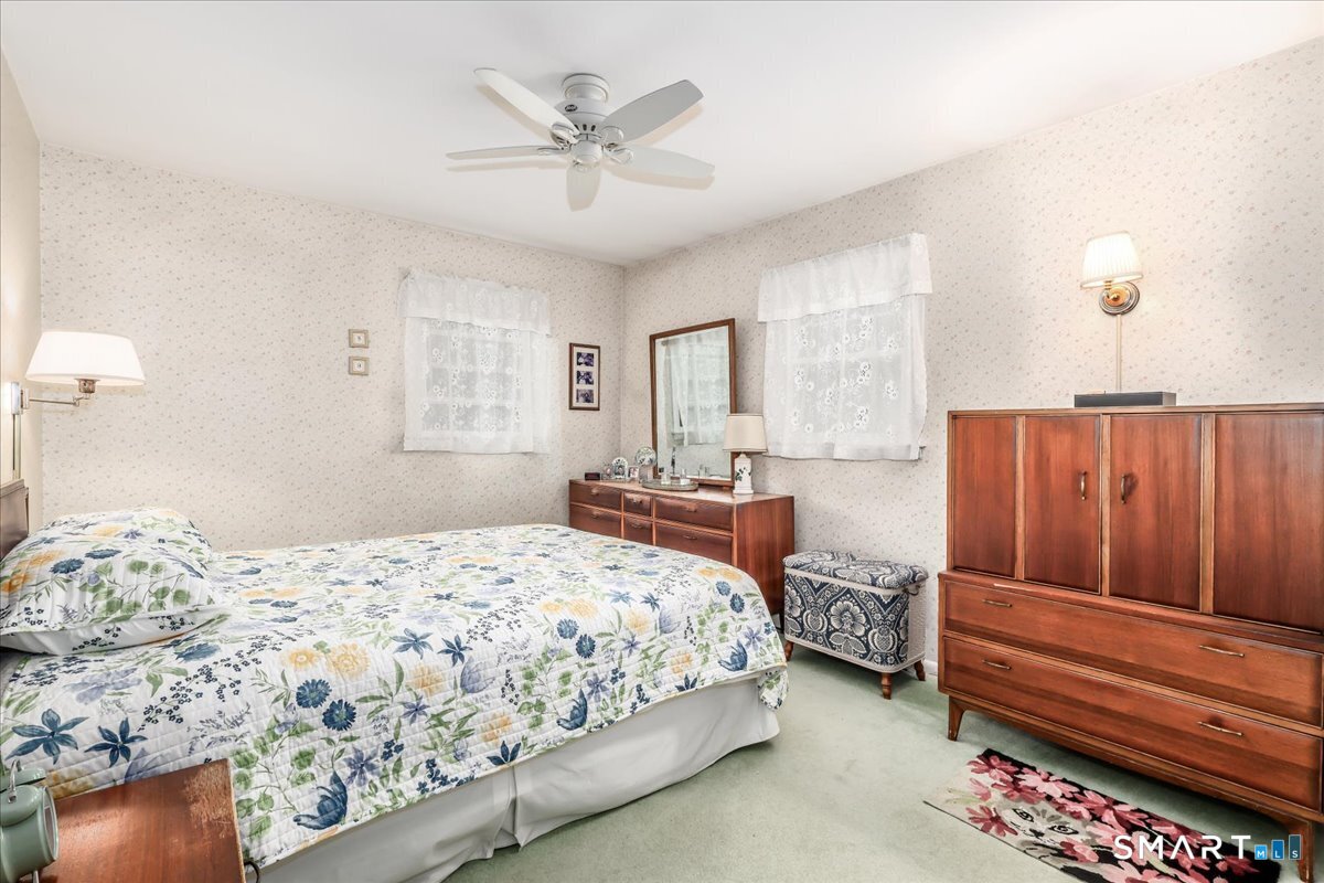 75 Centerbrook Road