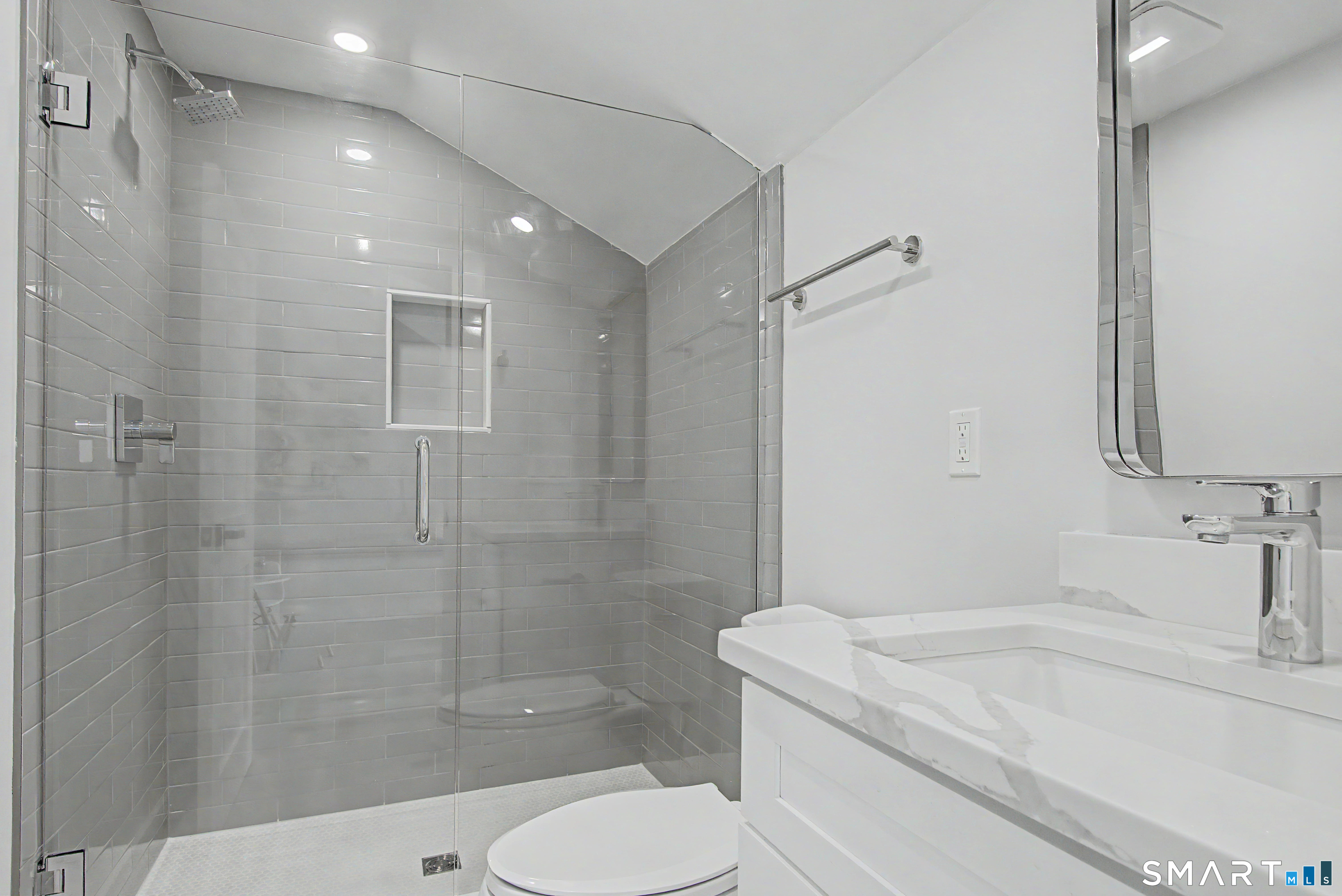1 Howard Avenue C3