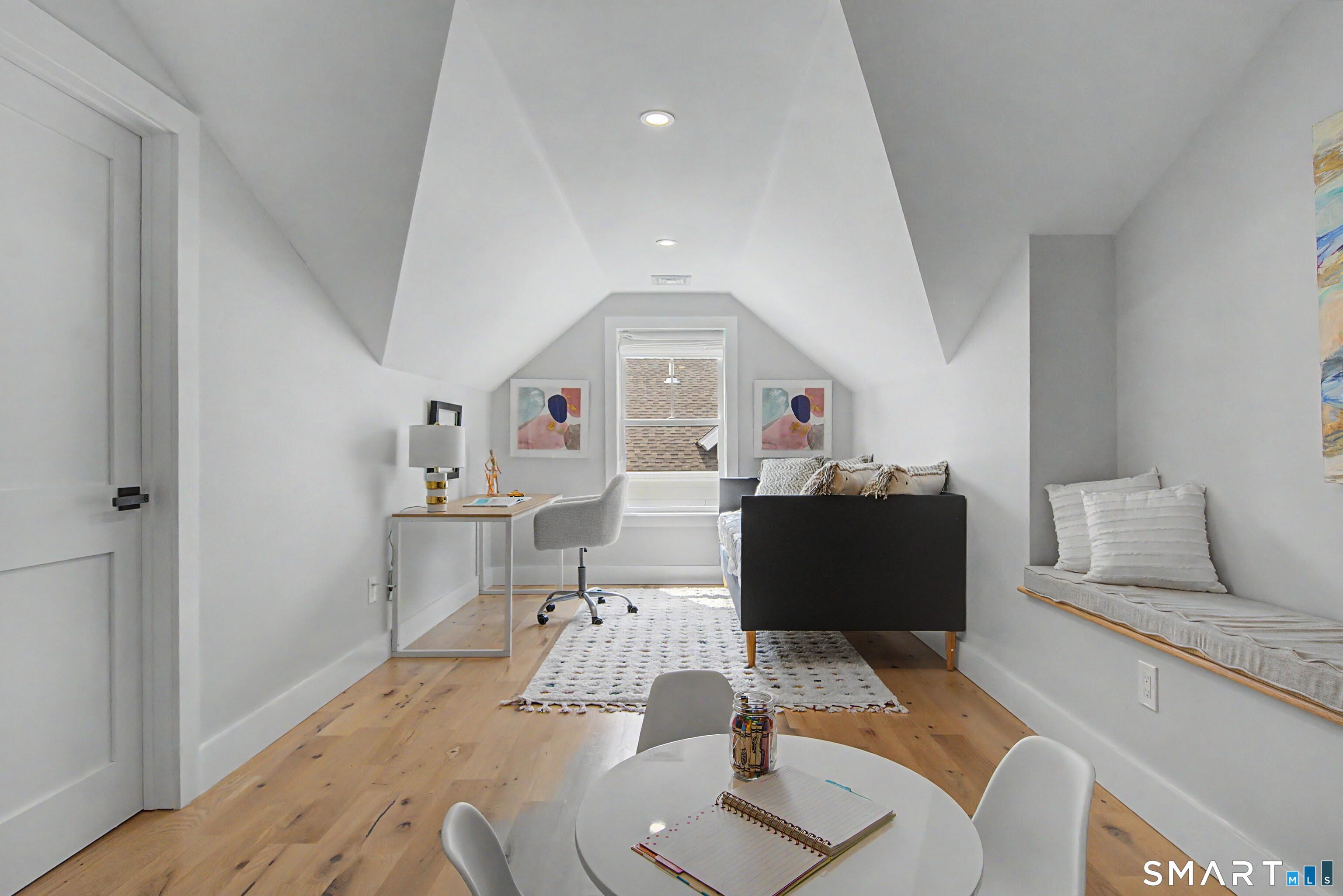 1 Howard Avenue C3