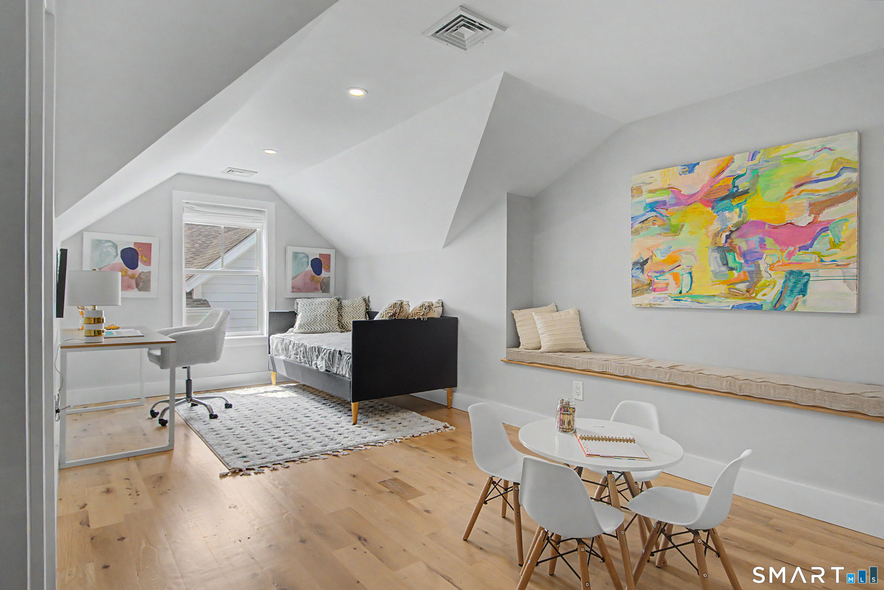 1 Howard Avenue C3