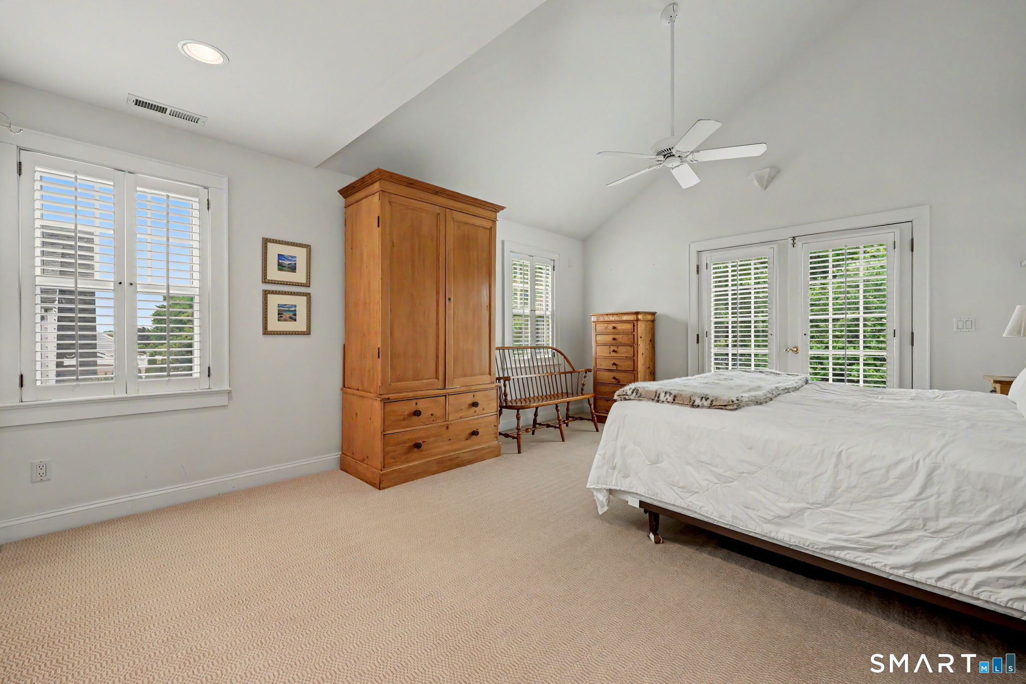 12 Ludlow Manor