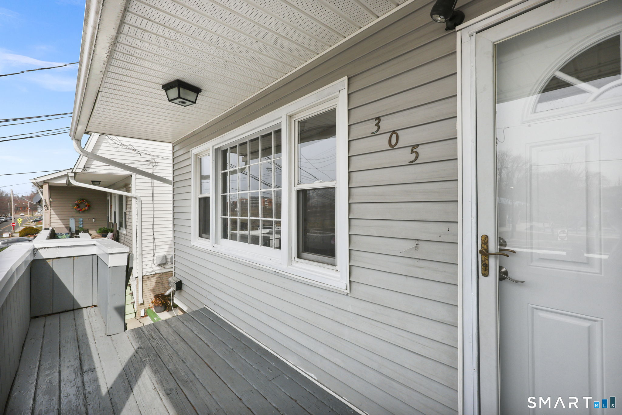 305 Mill Rock Road 305