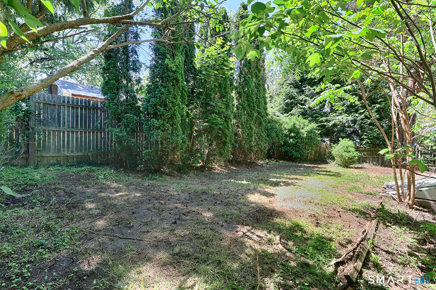 1099 Merritt Street
