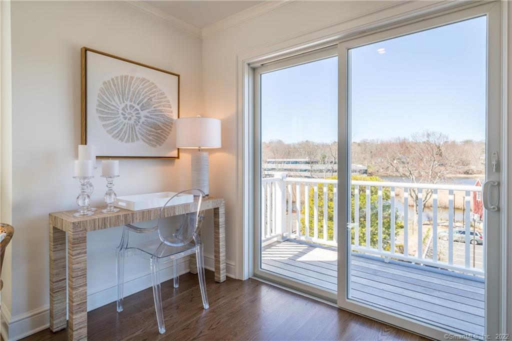 201 Main Street 302