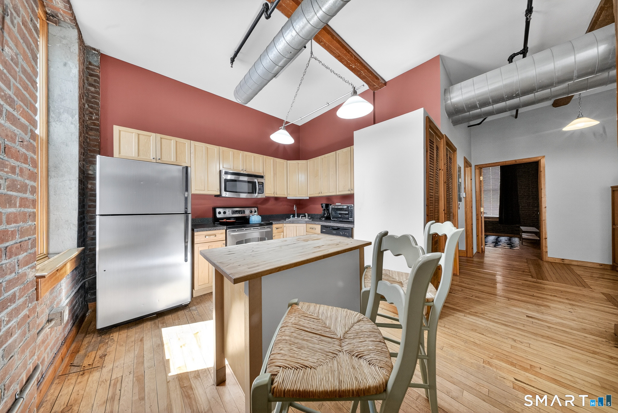 325 Lafayette Street 1103