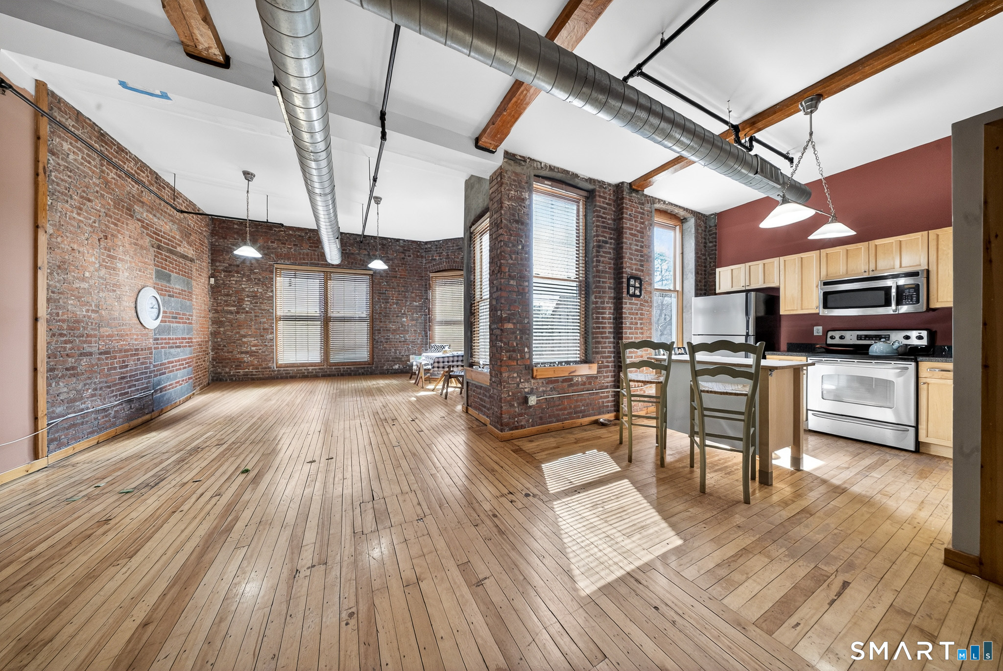 325 Lafayette Street 1103