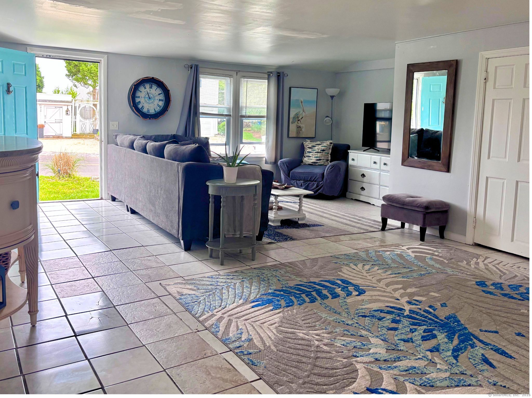 918 Fairfield Beach Road