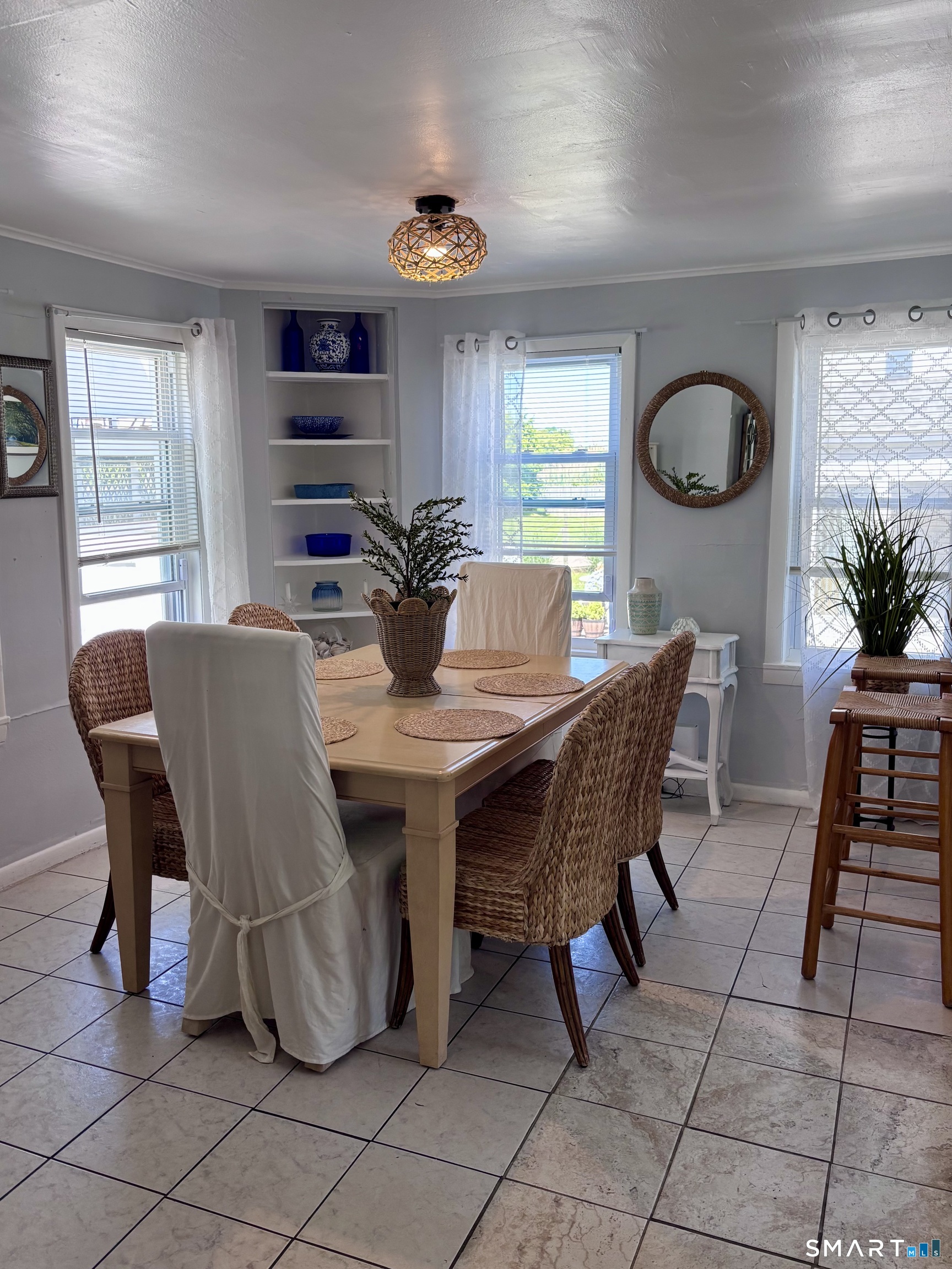 918 Fairfield Beach Road