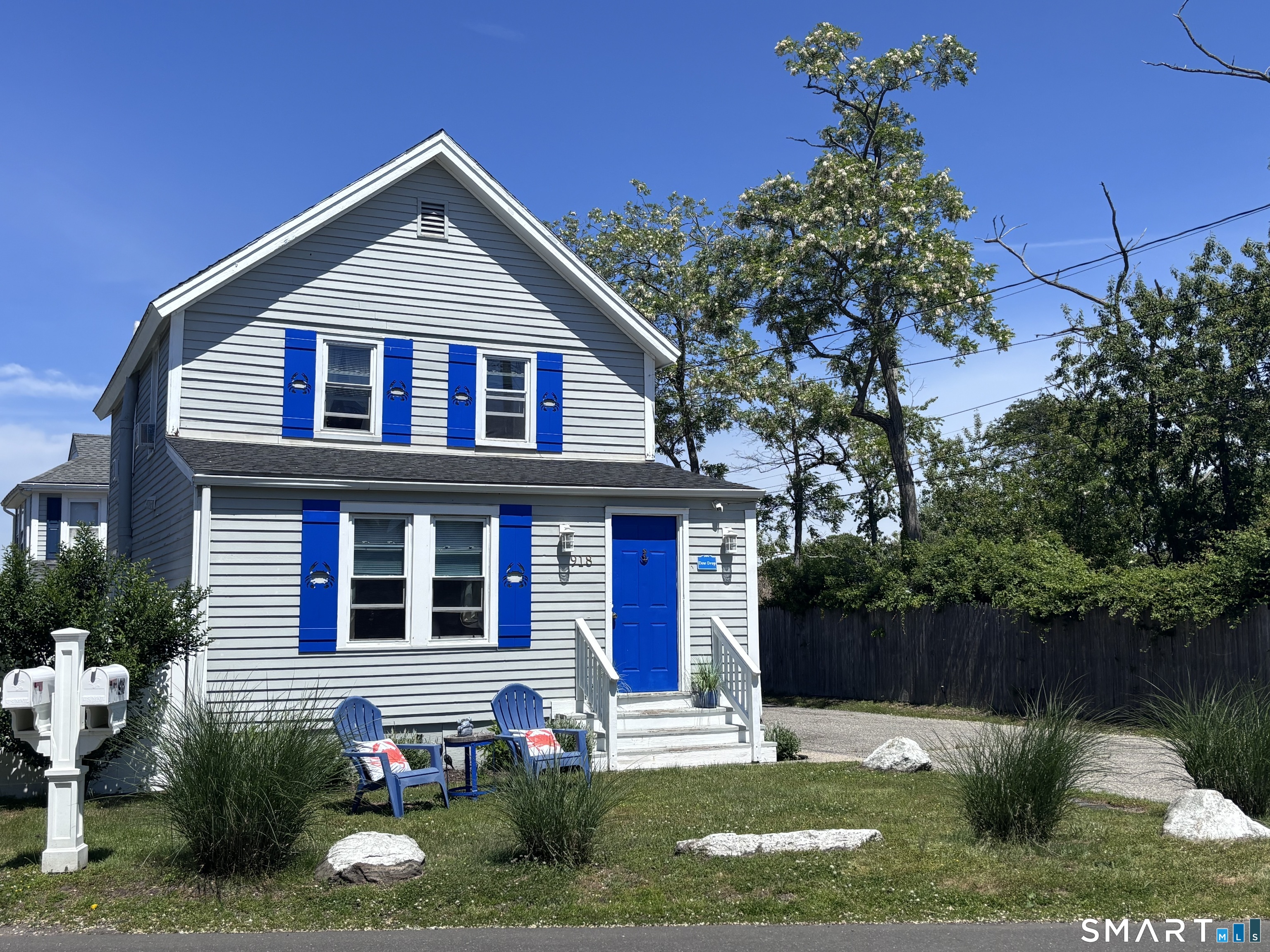 918 Fairfield Beach Road