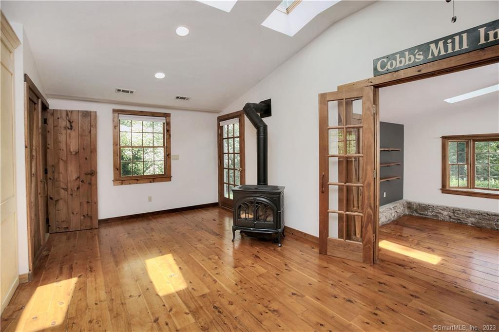 5 Old Mill Road