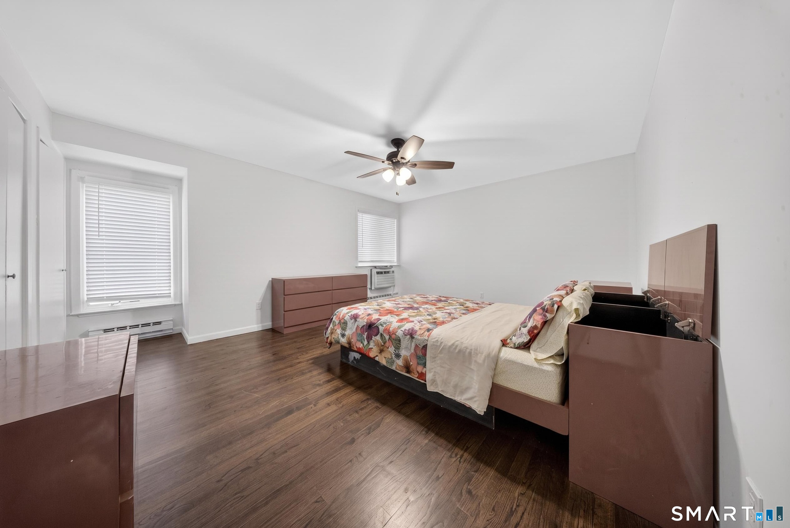 26 Highview Avenue B