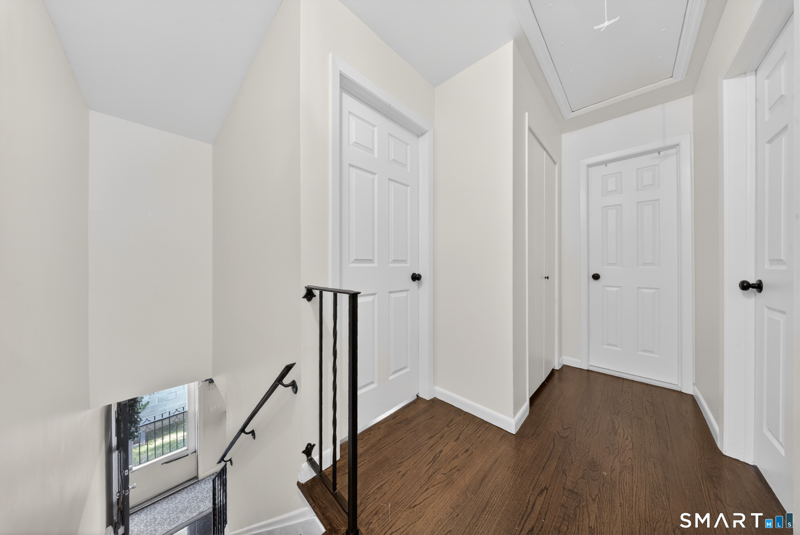 26 Highview Avenue B