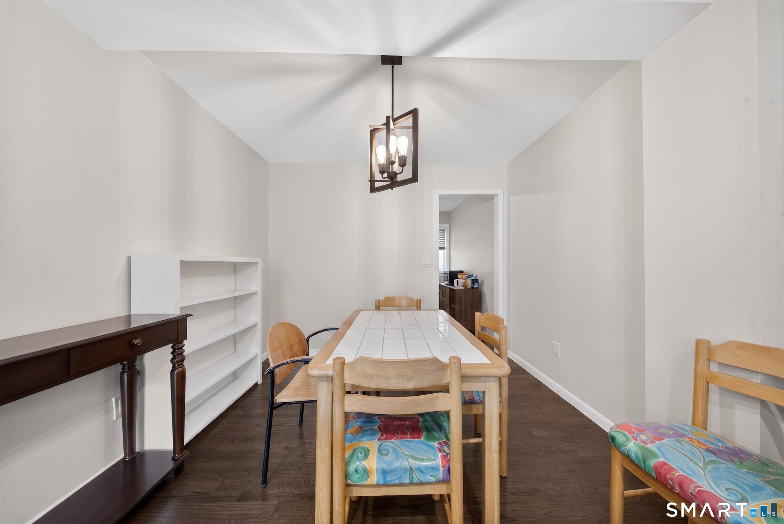 26 Highview Avenue B