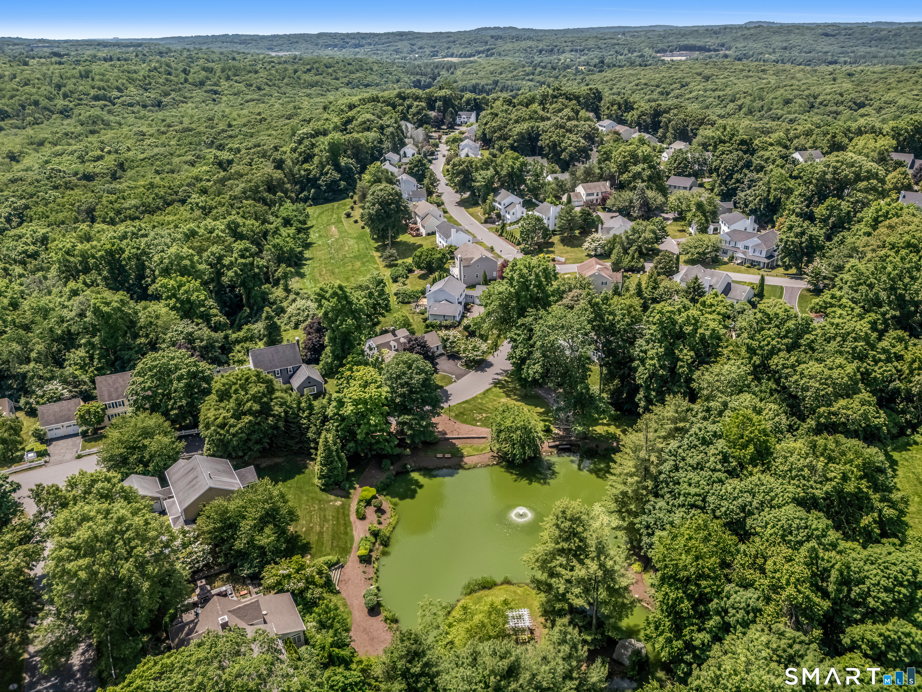 85 Old Colony Road 85