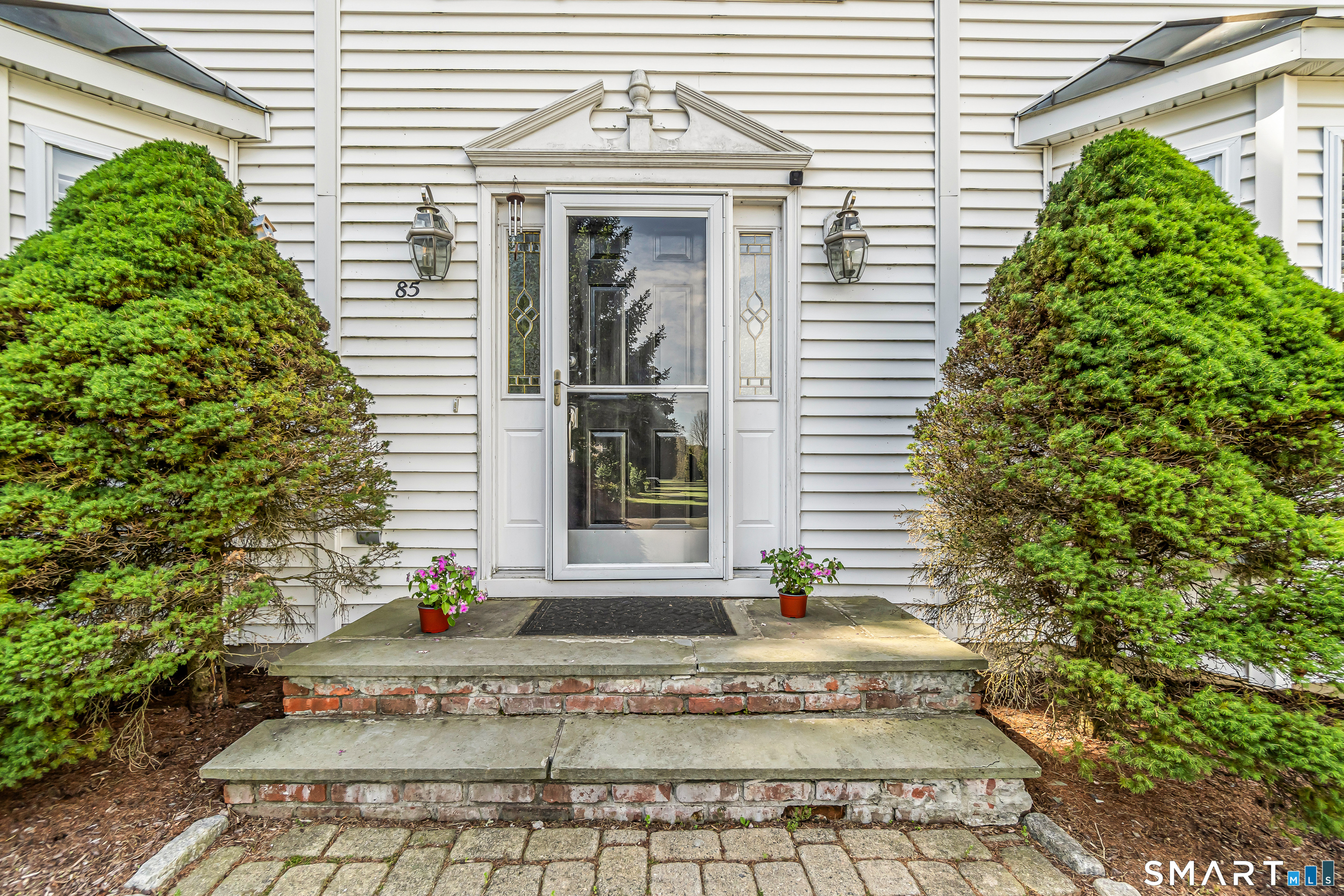 85 Old Colony Road 85