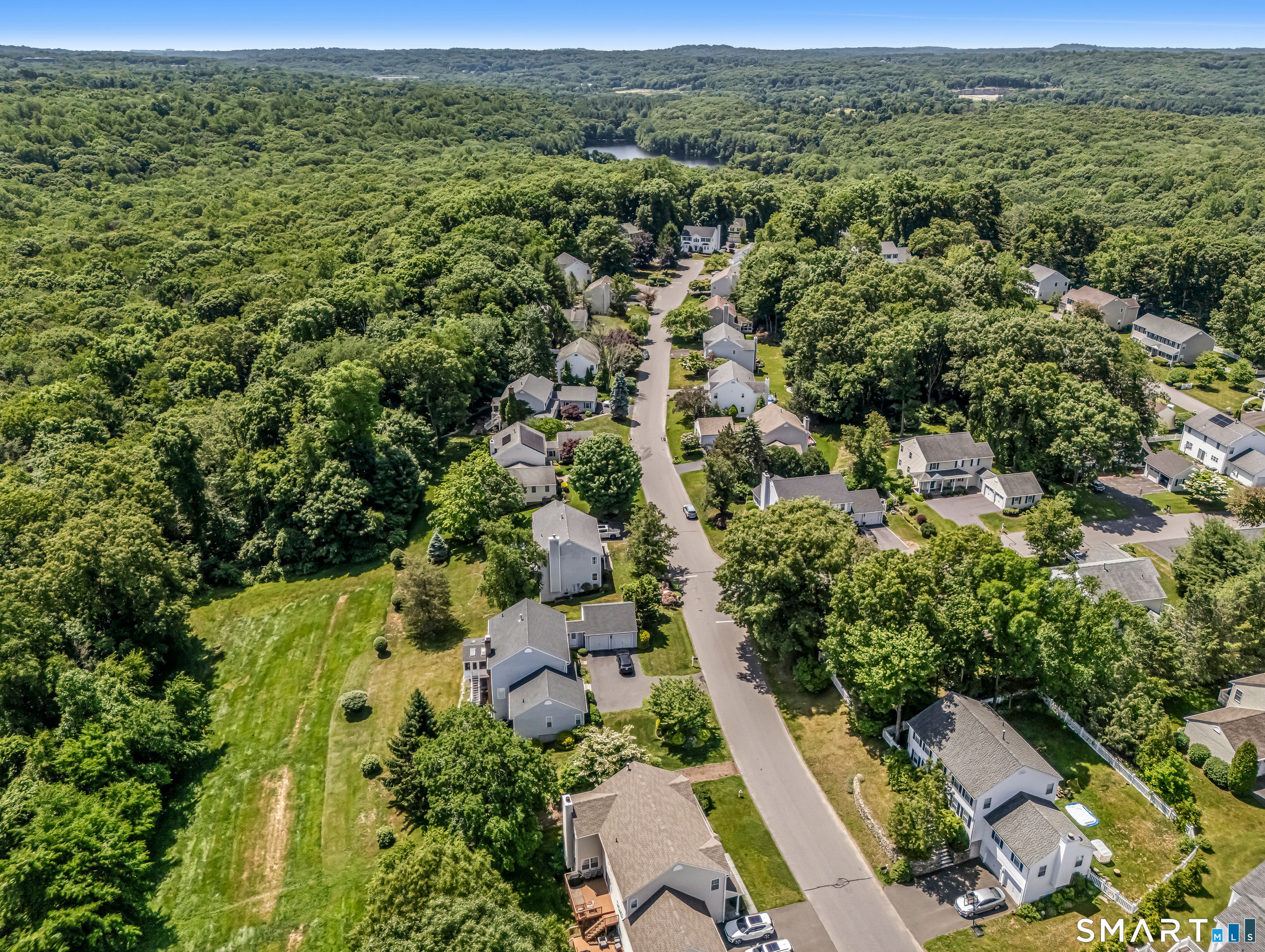 85 Old Colony Road 85