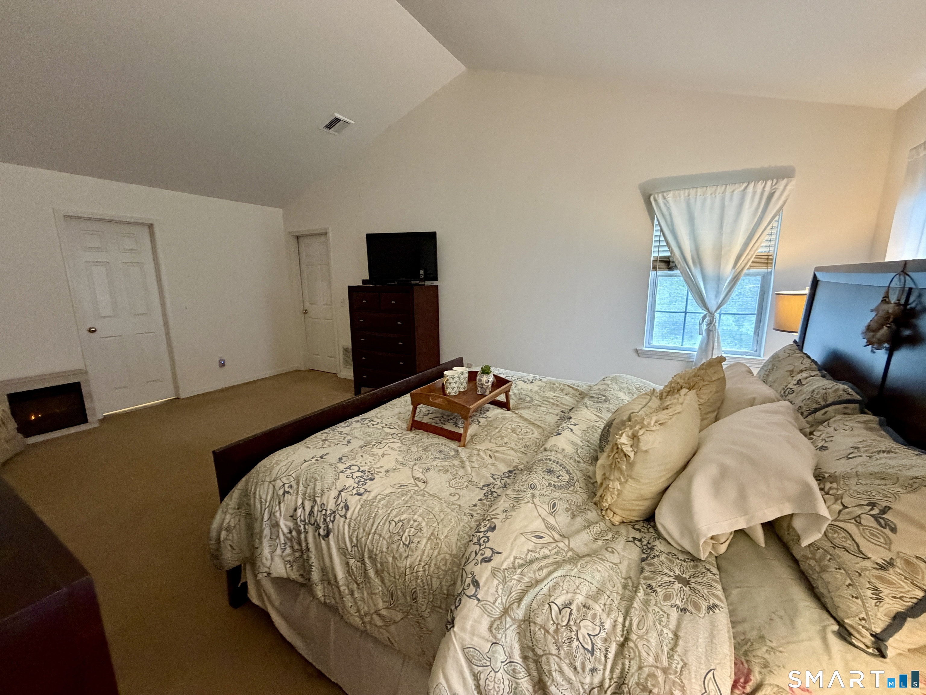 79 Old Colony Road 79