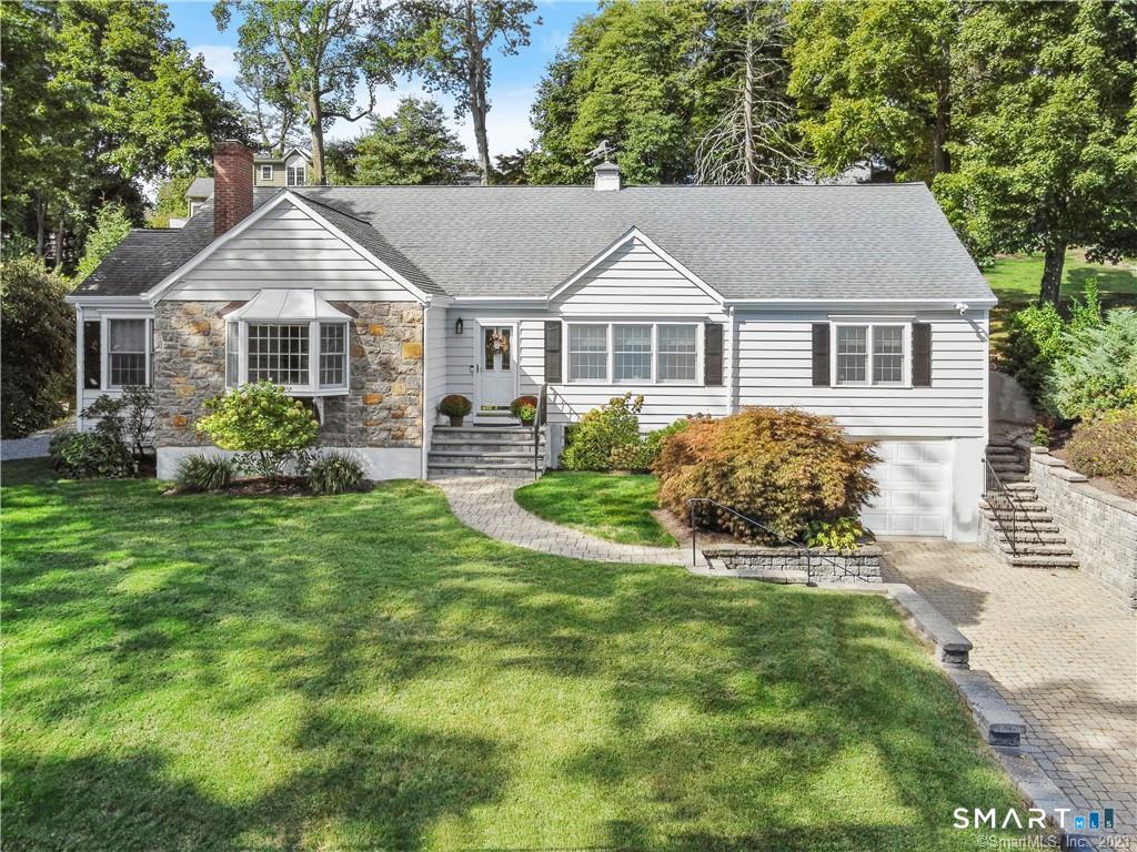 13 Hickory Drive