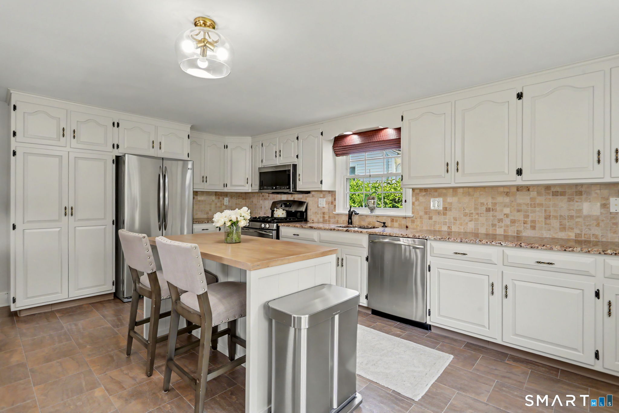 15 Scribner Avenue