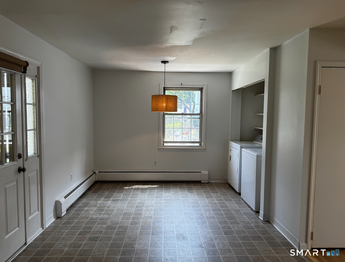 245 Sunnyridge Avenue