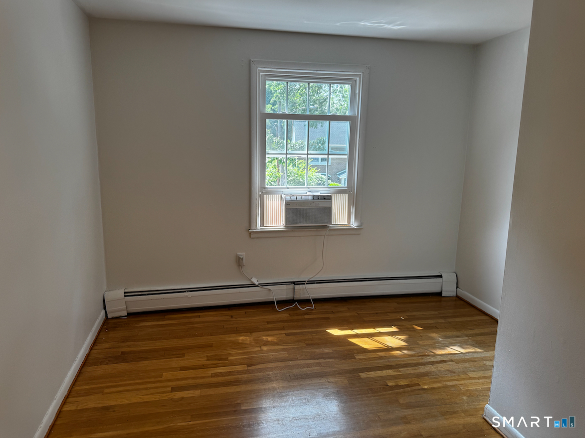 245 Sunnyridge Avenue
