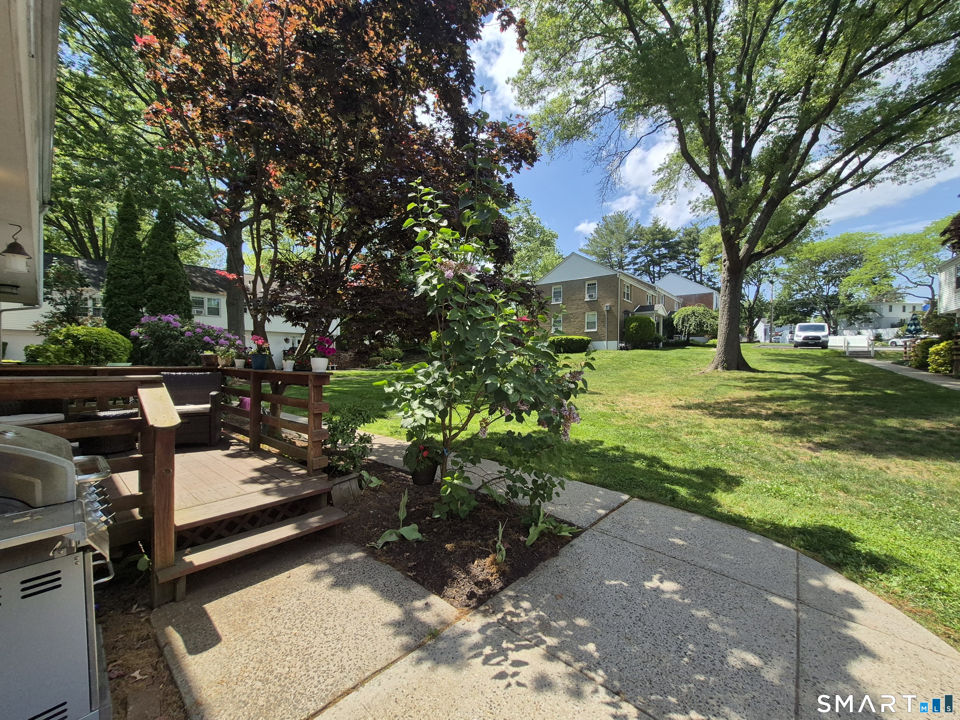 245 Sunnyridge Avenue