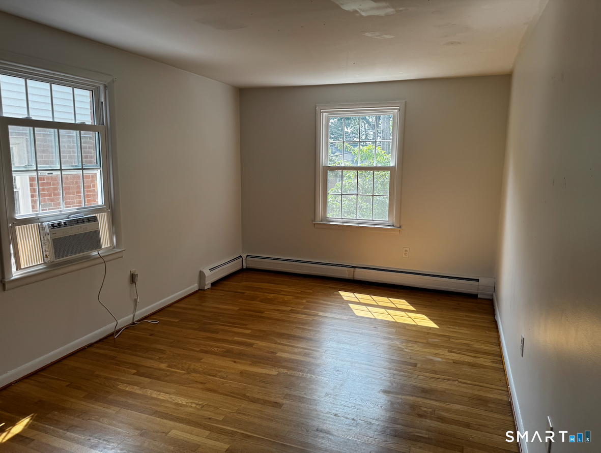 245 Sunnyridge Avenue