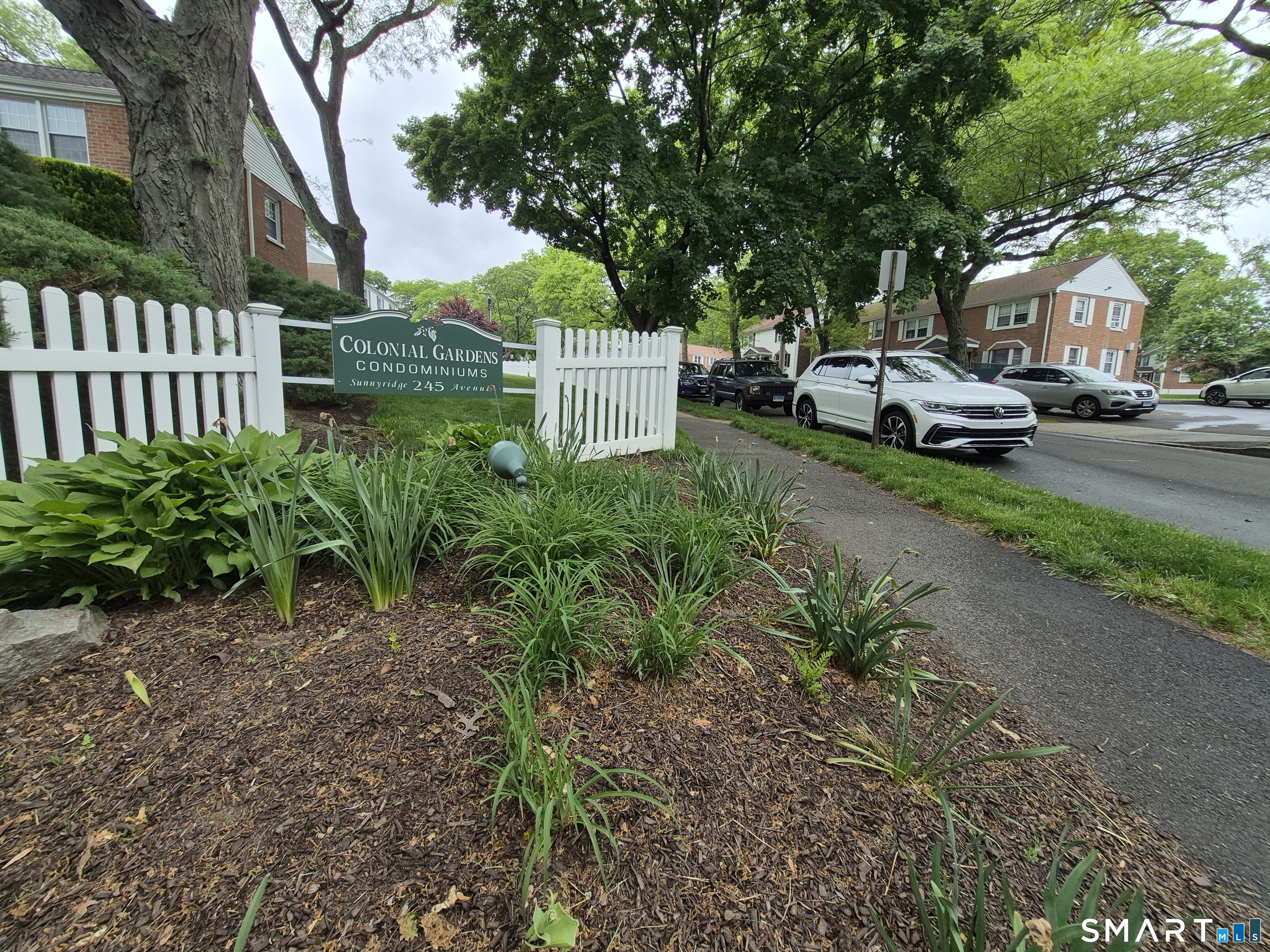 245 Sunnyridge Avenue
