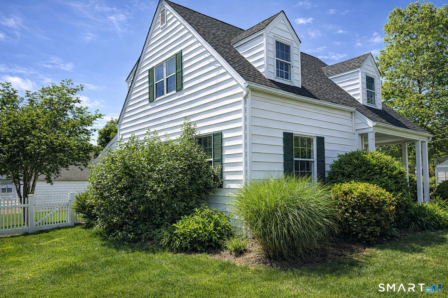10 Ludlow Manor